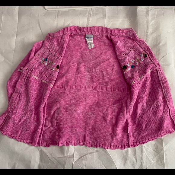 Carter’s Pink Sweater Girls Size 6 w/ Embroidery - Picture 5 of 6